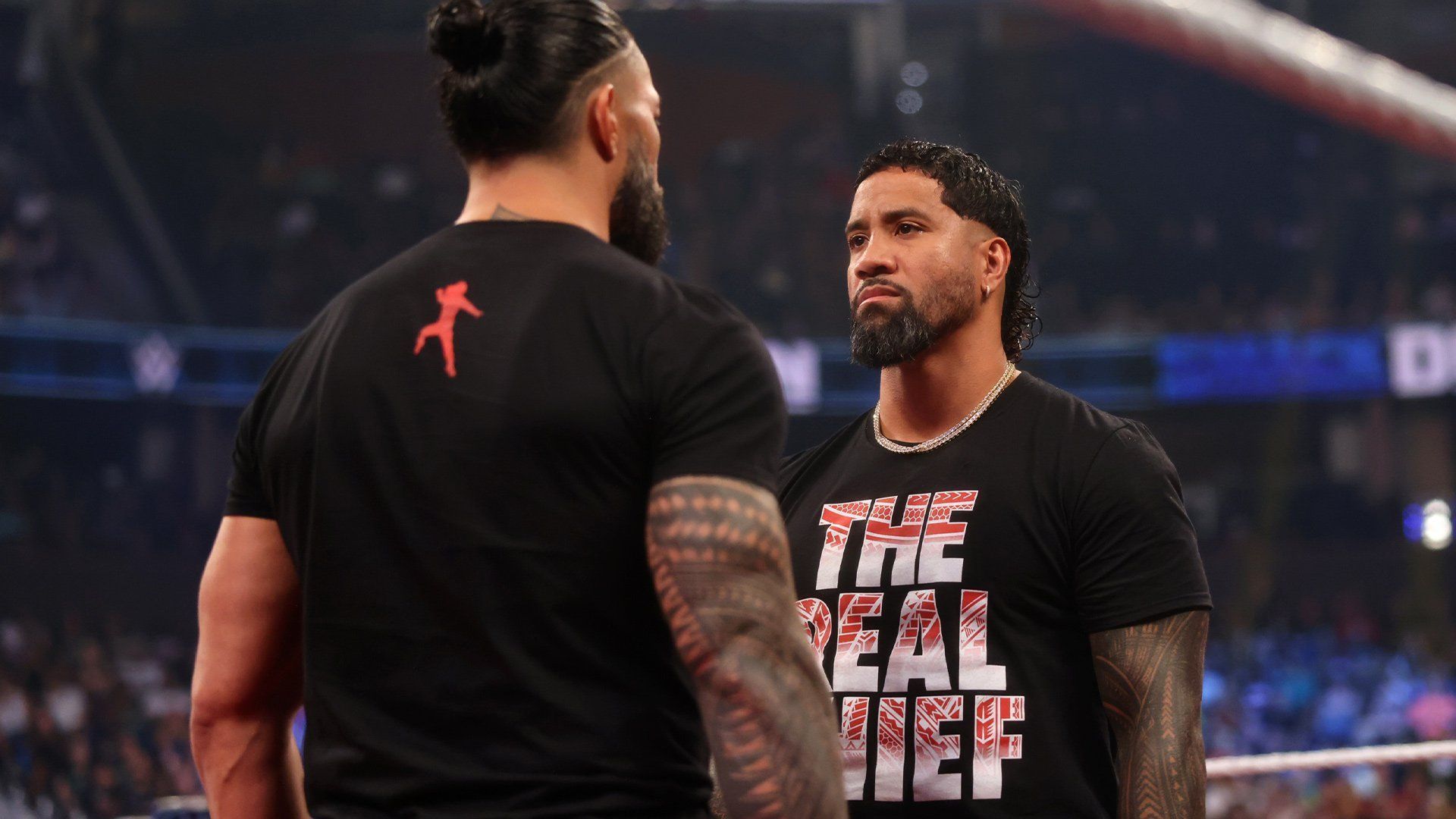 Roman Reigns and Jey Uso face off on WWE SmackDown