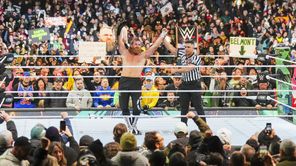 WWE WrestleMania 40 में 666 दिन के ऐतिहासिक टाइटल रन को खत्म करने के बाद 39 साल के रेसलर की पहली प्रतिक्रिया सामने आई