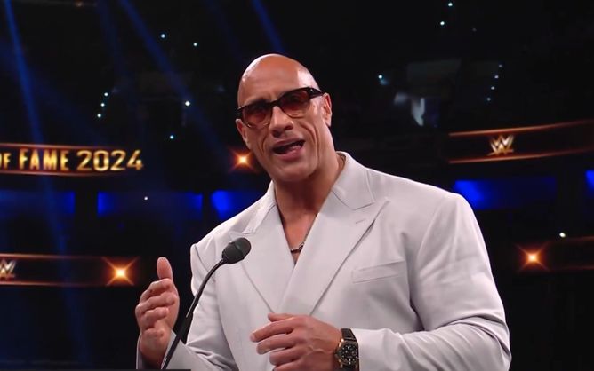 WWE Hall of Fame स्पीच के बाद The Rock की एक फैन के साथ हुई बहस, गुस्सा फूटने के बाद द ग्रेट वन ने सुनाई खरी खोटी