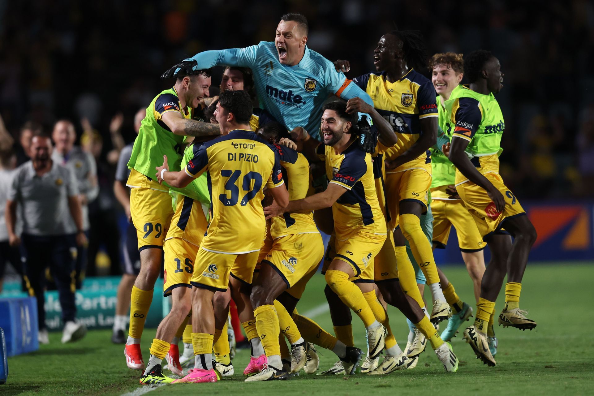 A-League Men Rd 23 - Central Coast Mariners v Wellington Phoenix