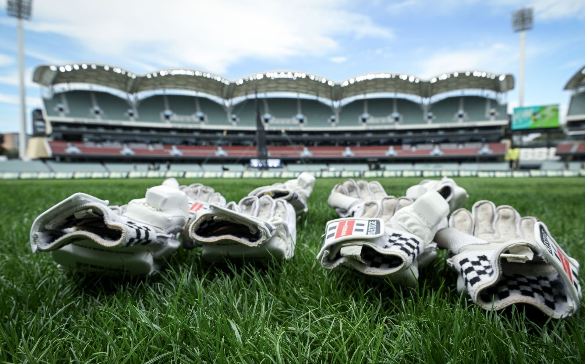 WBBL - Brisbane Heat v Sydney Thunder