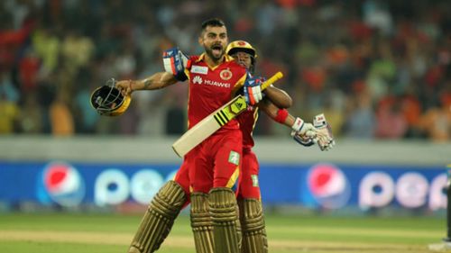 Virat celebrates after hitting the winning runs against SRH back in 2015.