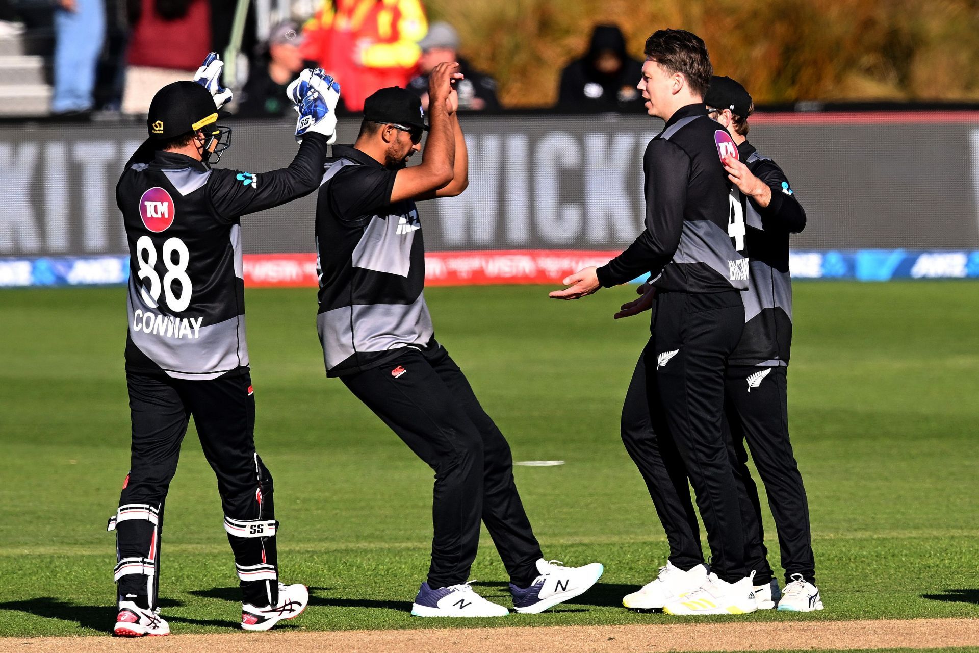 New Zealand v Pakistan: Final - Tri-Series