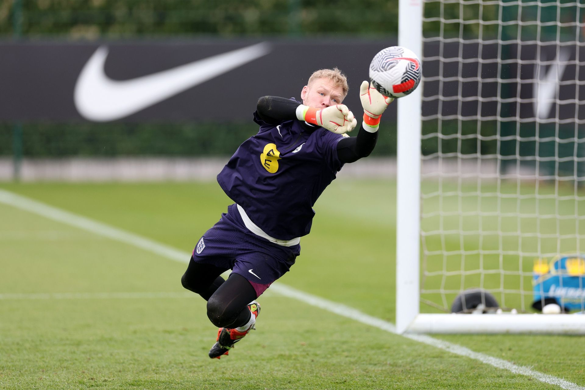 Aaron Ramsdale has turned heads at San Siro