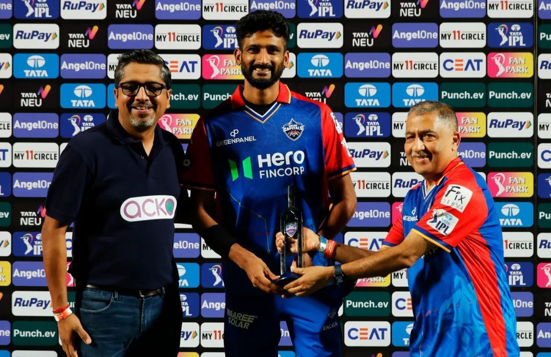 Khaleel Ahmed receiving Player of the Match award