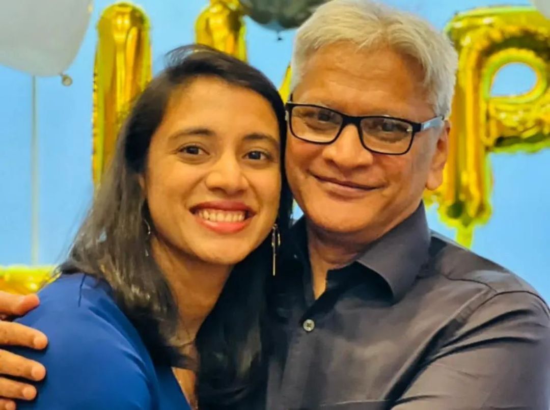 Smriti Mandhana with her father