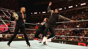 3 सबसे बड़ी गलतियां जो इस हफ्ते WWE Raw के एपिसोड में देखने को मिली