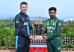 "NZ School team beat Pak Army Trained team" - Twitter trolls Pakistan for losing 3rd T20I against a second-string New Zealand side