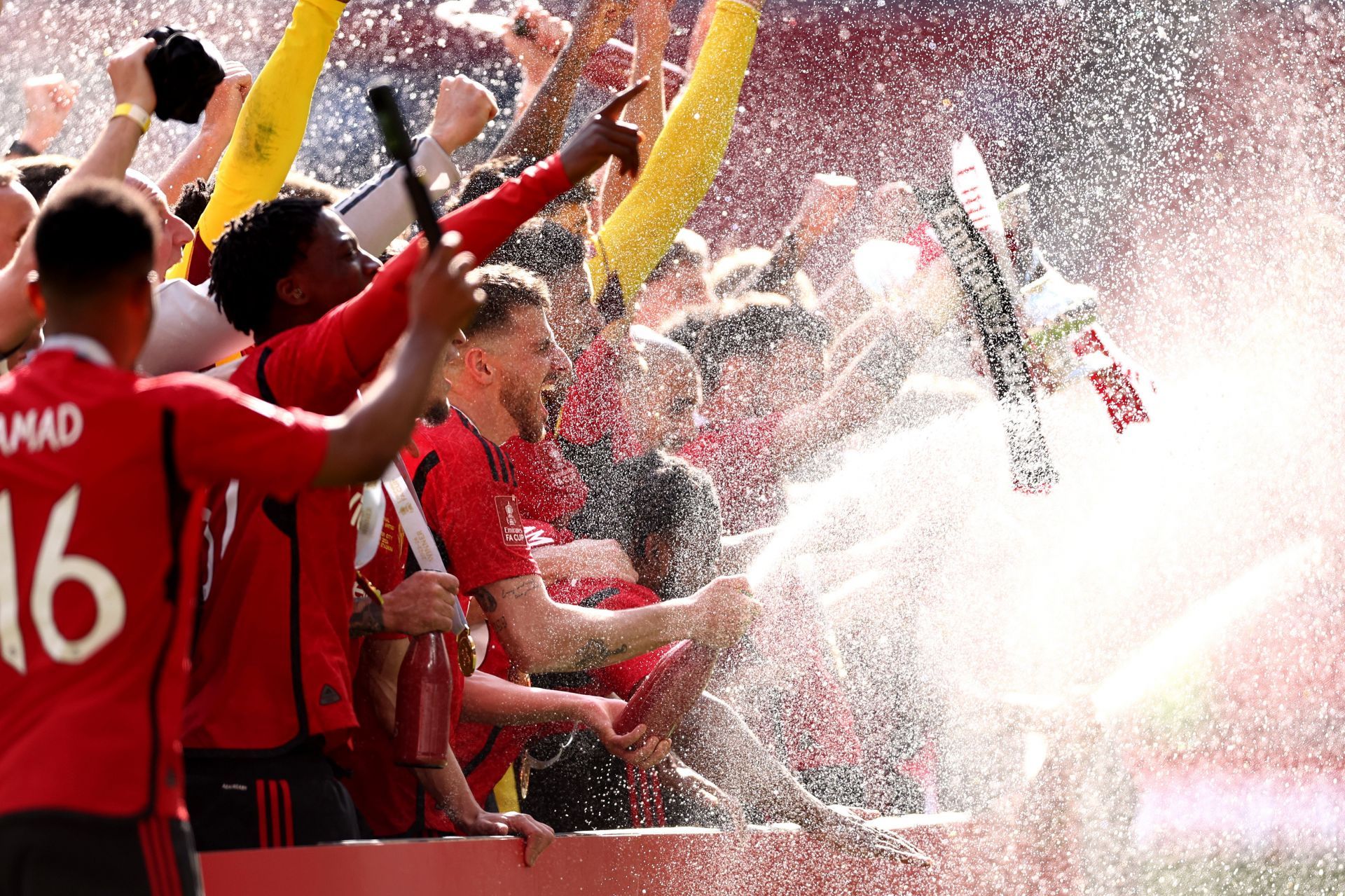 Casemiro celebrated Manchester United&#039;s FA Cup triumph despite apparent issues with Erik ten Hag.