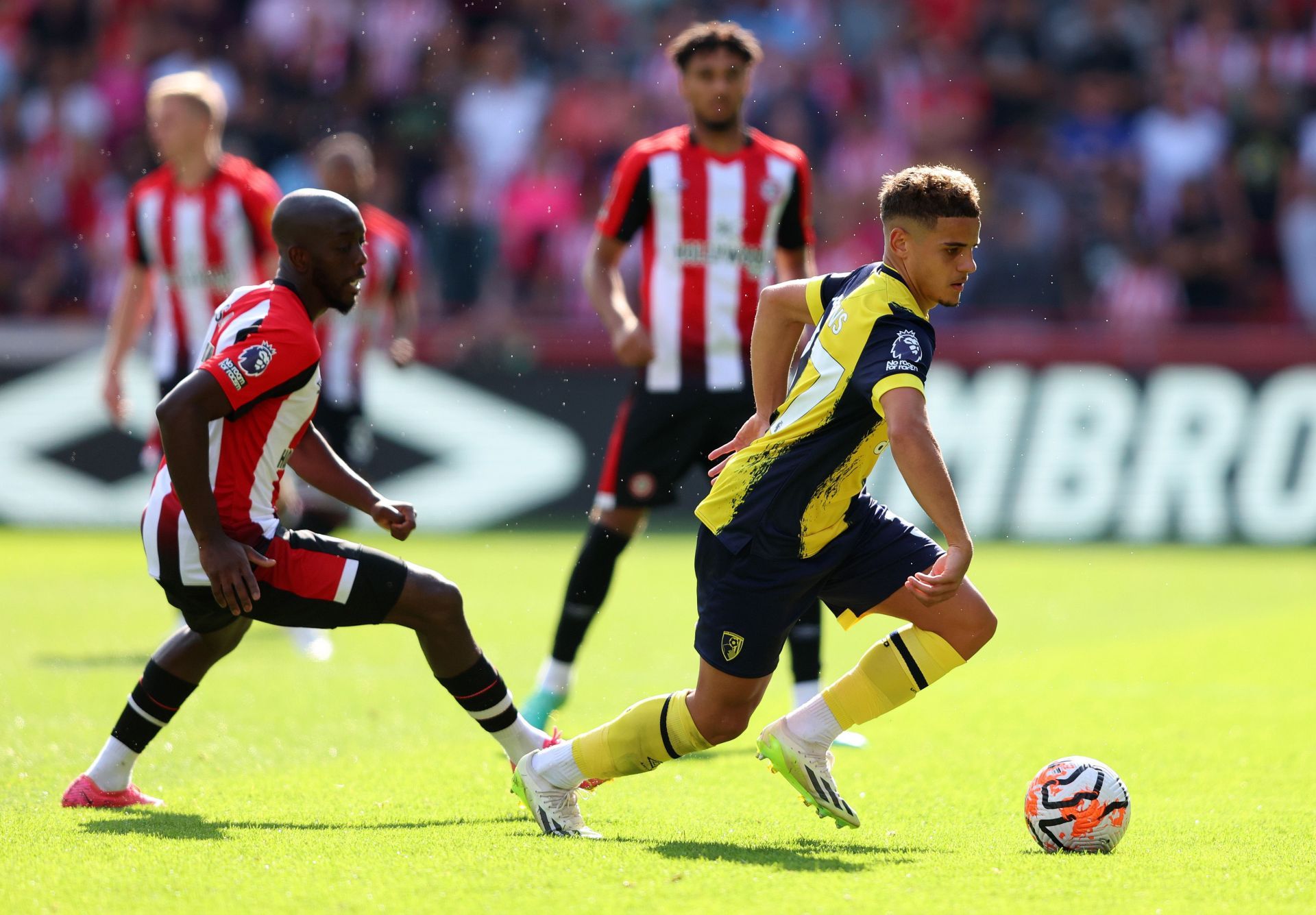 Brentford FC v AFC Bournemouth - Premier League