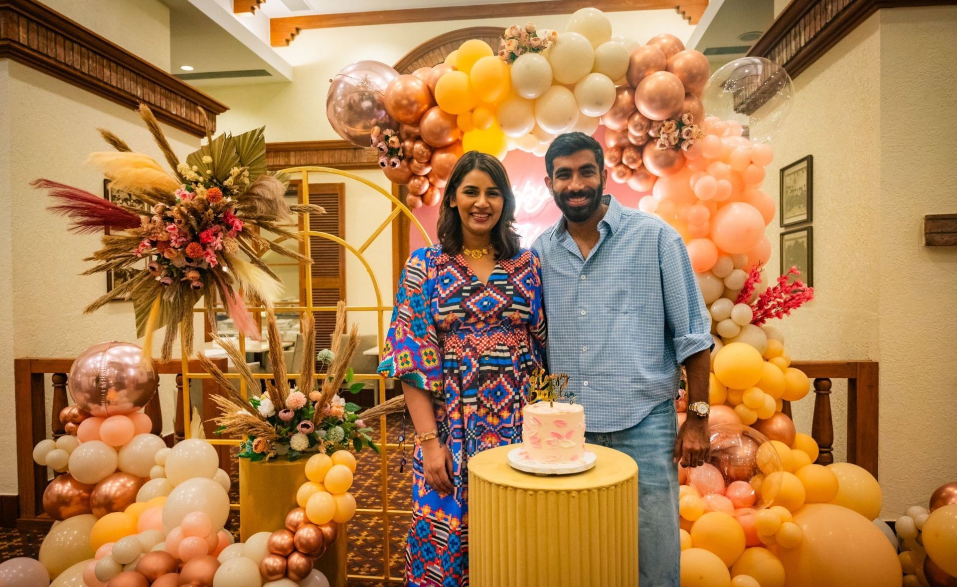 Jasprit Bumrah with his wife Sanjana Ganesan.