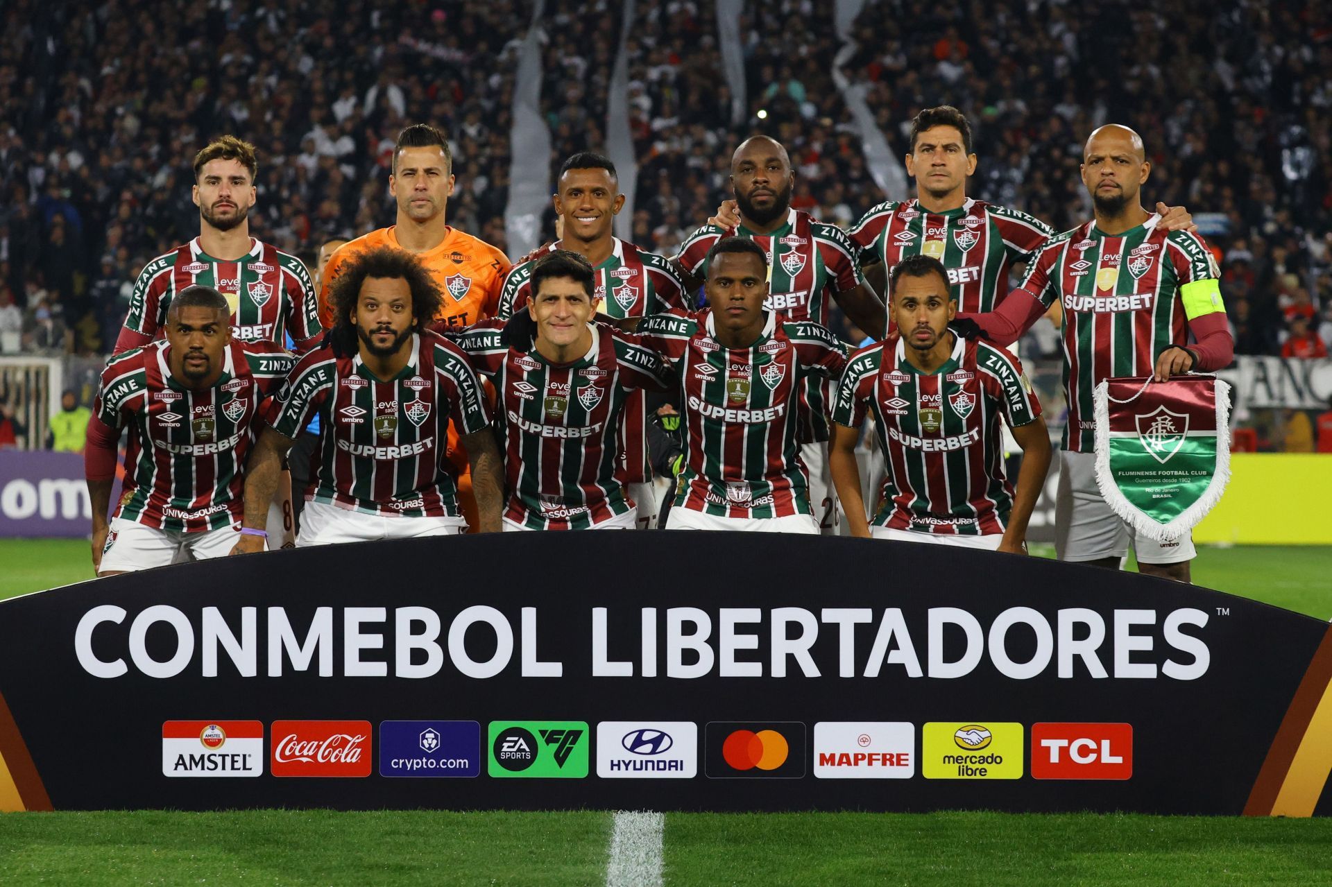 Colo-Colo v Fluminense - Copa CONMEBOL Libertadores 2024
