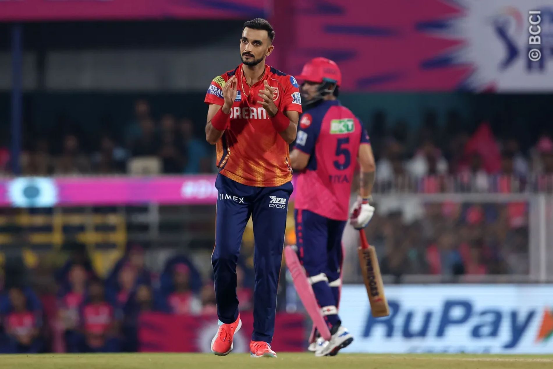 Harshal Patel won the Purple Cap for claiming 24 wickets. (Image Credit: BCCI/ iplt20.com)