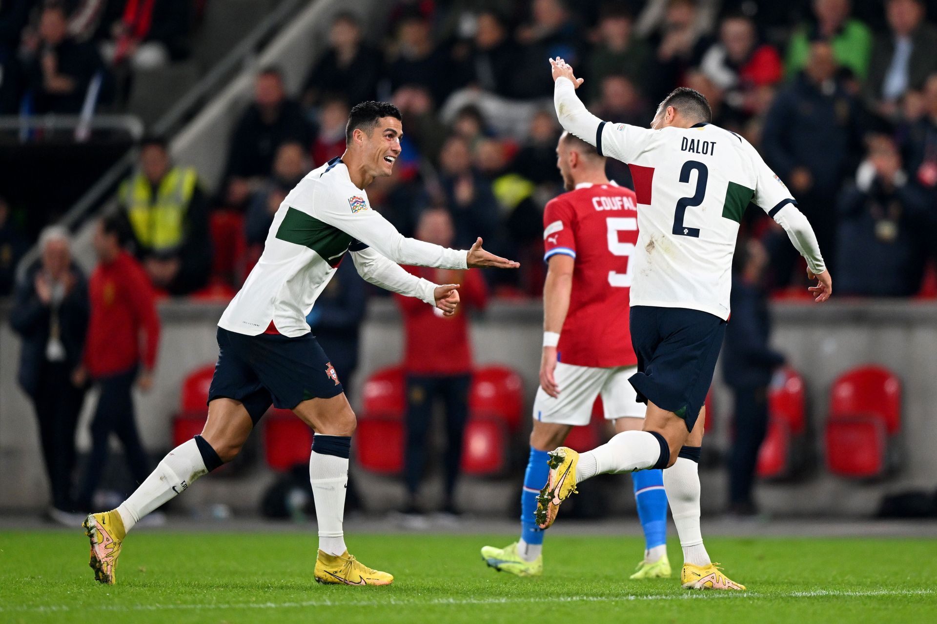Cristiano Ronaldo and Diogo Dalot have forged a strong bond.