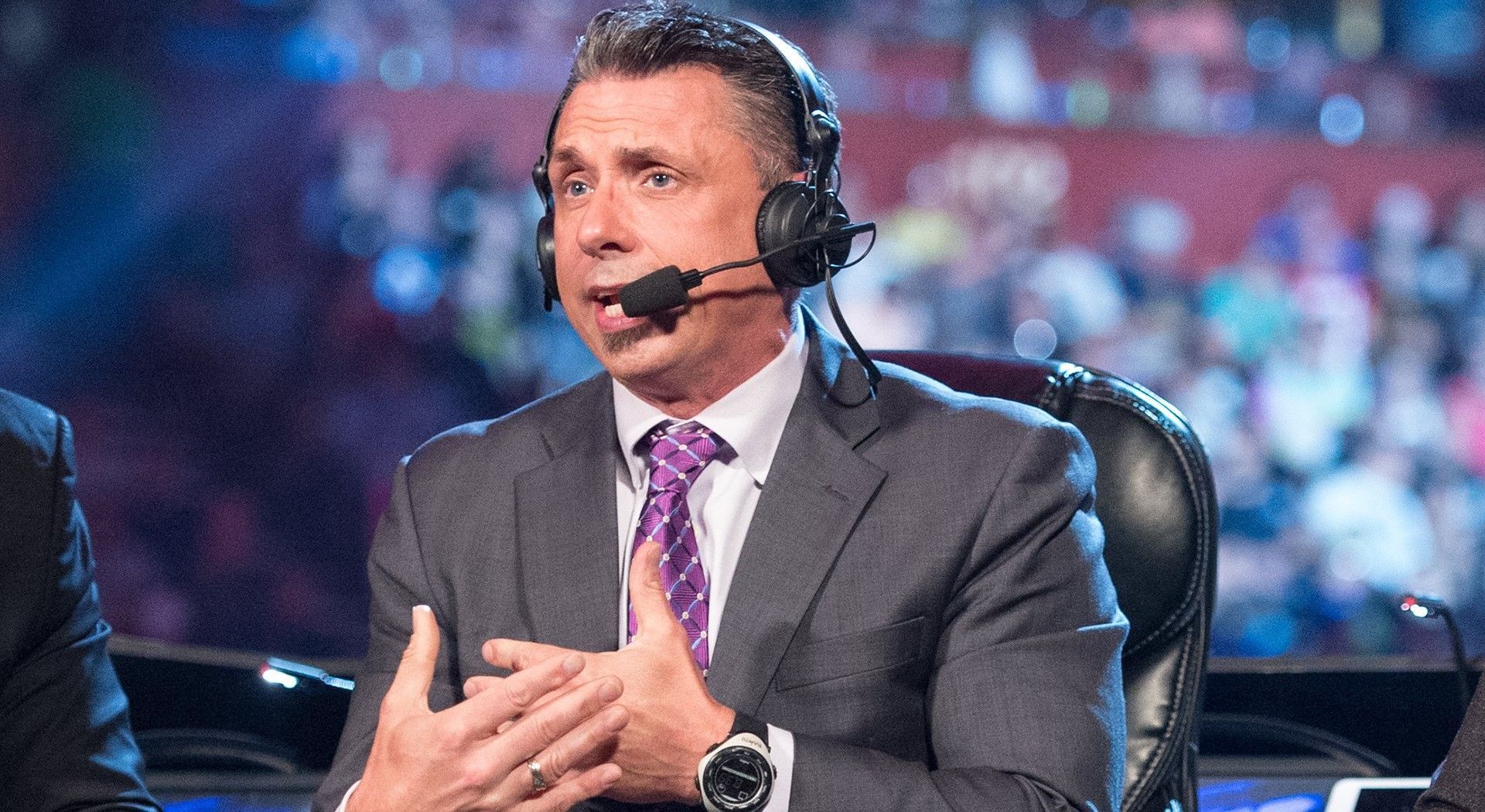 A current WWE RAW star poked fun at Michael Cole