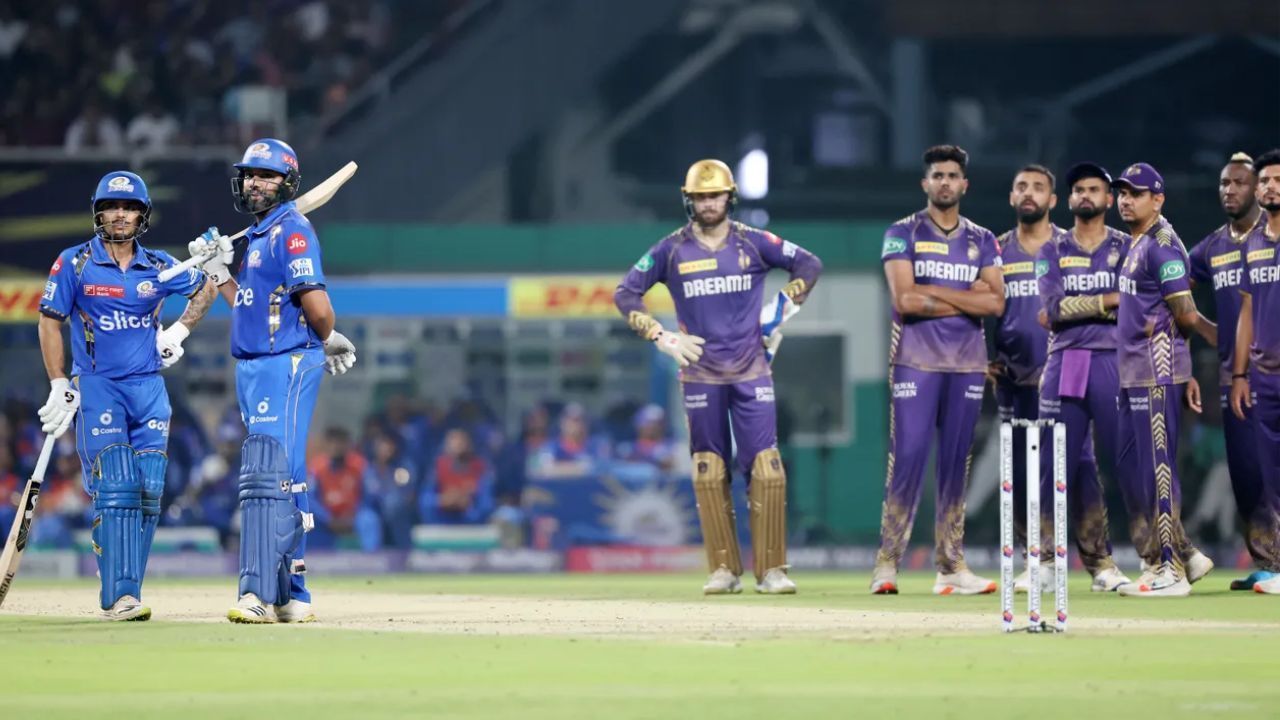 रोहित शर्मा ने 24 गेंदों पर 19 रनों की धीमी पारी खेली (Photo Courtesy : IPL Website)