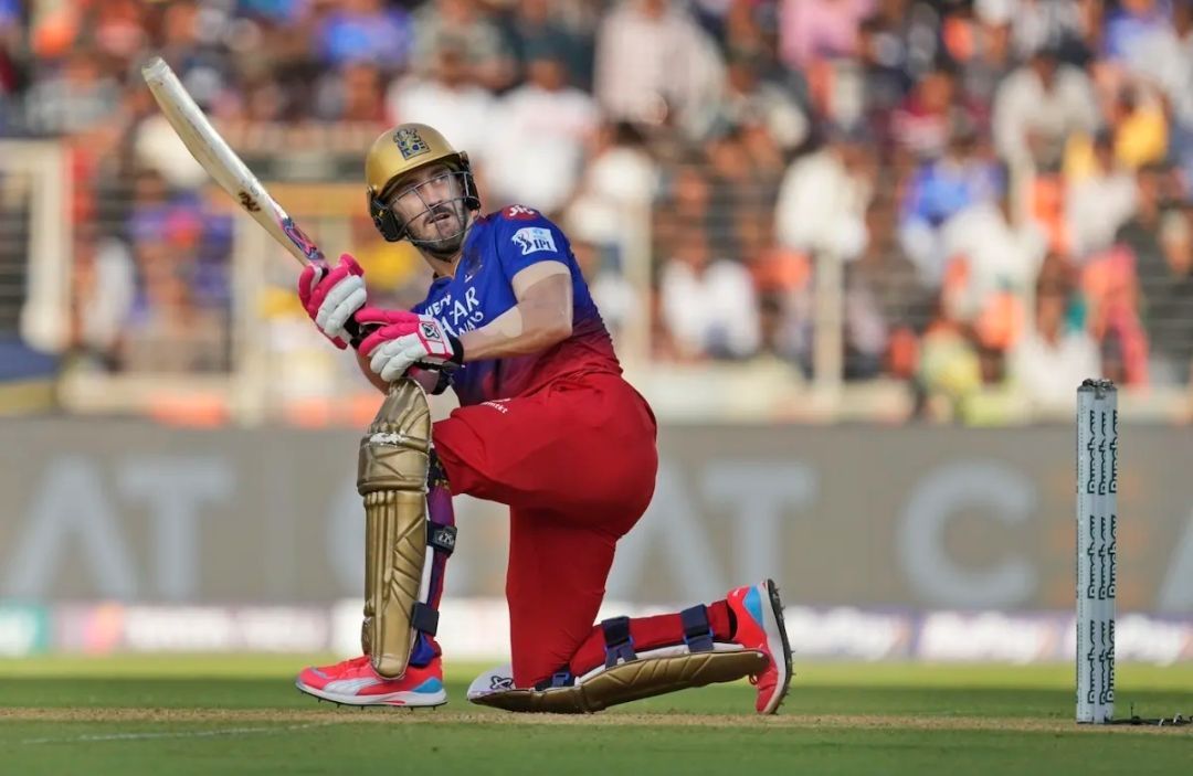 Faf Du Plessis scooping one for RCB.