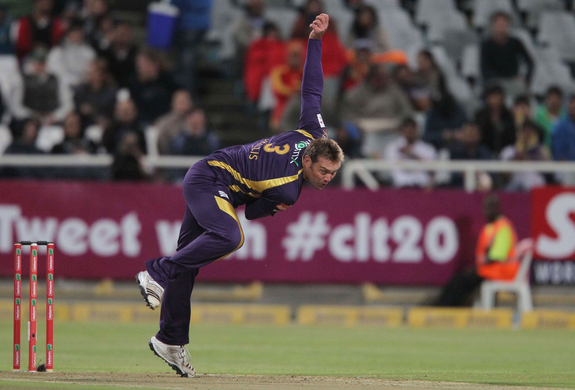 Jacques Kallis in action for Kolkata Knight Riders (Image Credit: Getty Images)