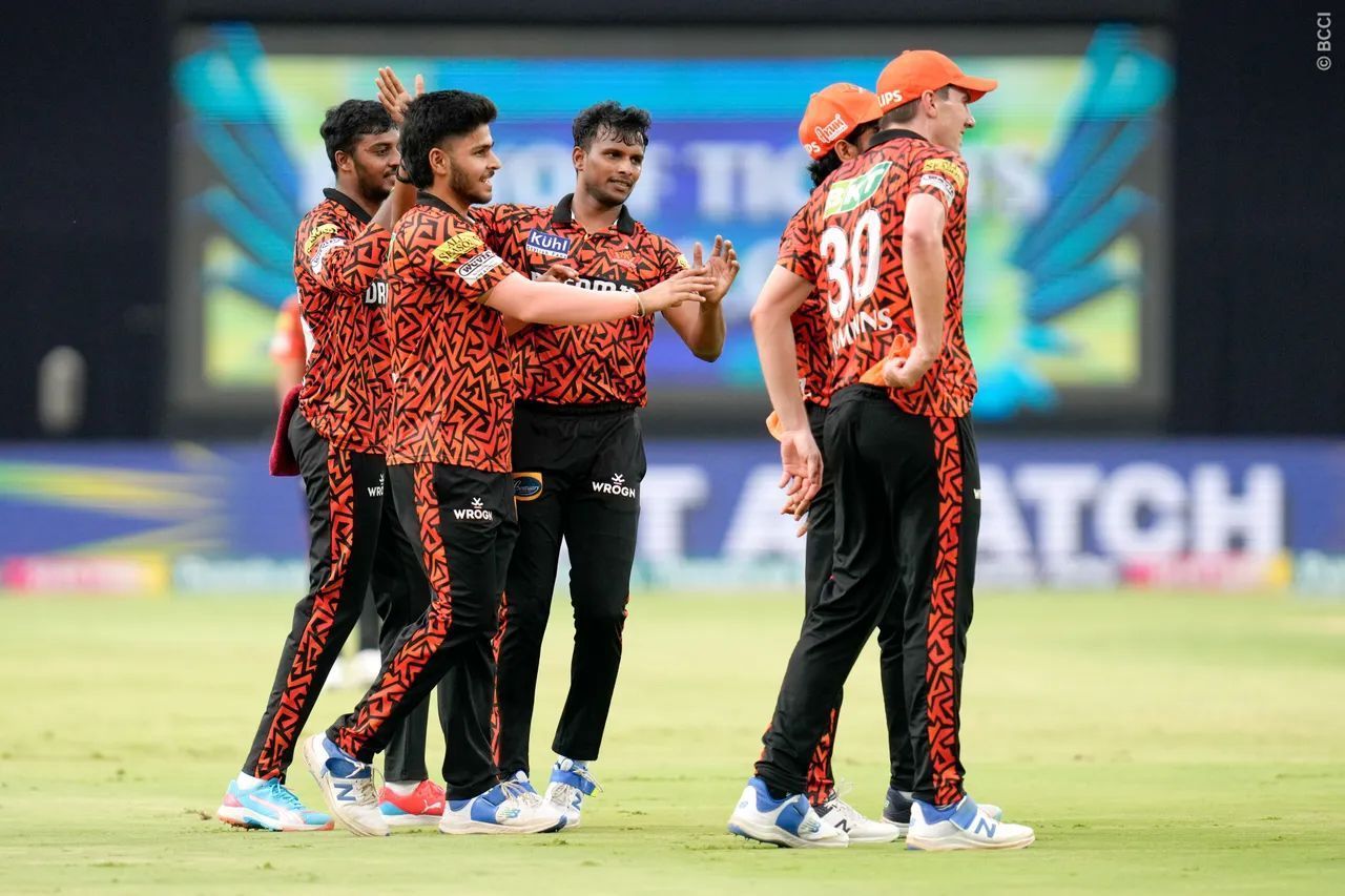 SRH players celebrating the fall of a PBKS wicket on Sunday. [IPL]
