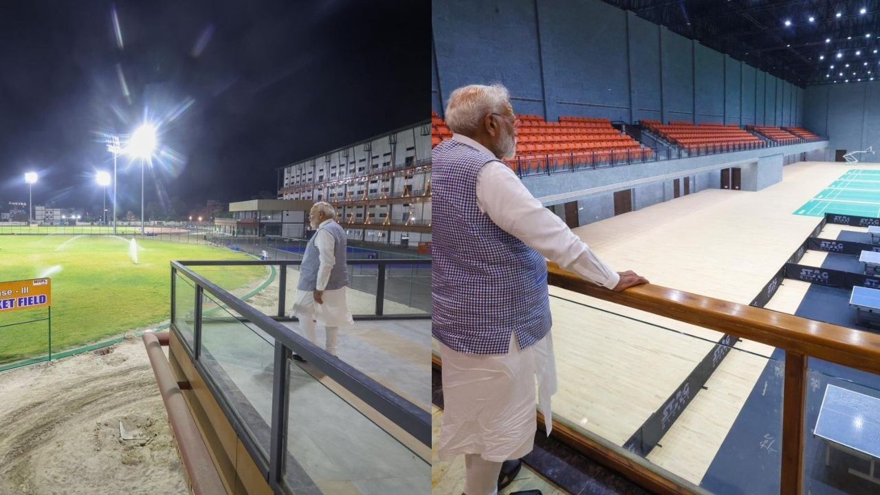 वाराणसी में स्पोर्ट्स कॉम्प्लेक्स का निरीक्षण करने पहुंचे नरेंद्र मोदी (Photo Courtesy: PM Modi X)                               