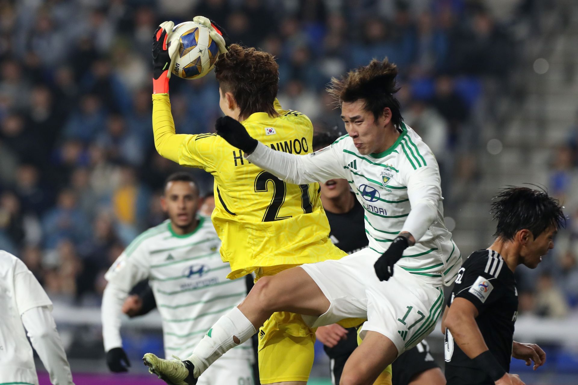 Ulsan Hyundai v Jeonbuk Hyundai Motors - AFC Champions League Quarter Final 2nd Leg