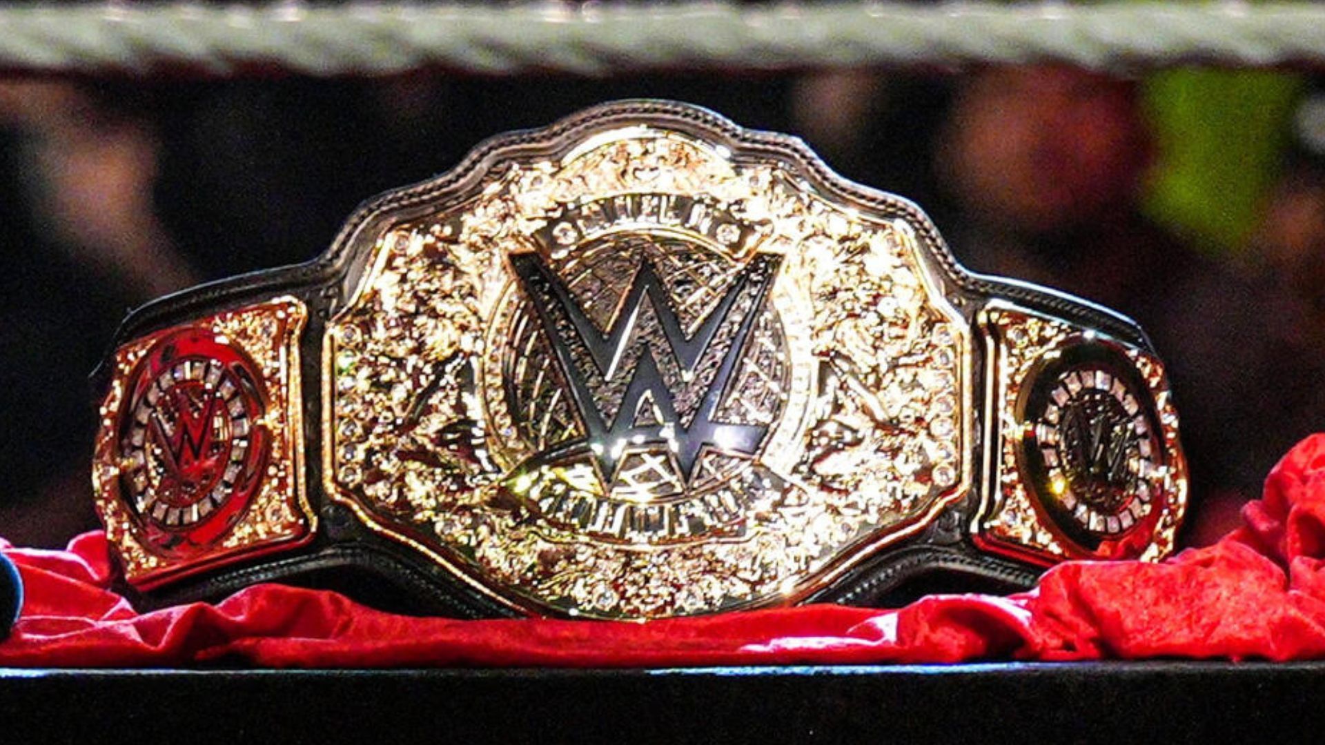 WWE introduced a new World Heavyweight Championship in 2023! [Image credit: WWE.com]