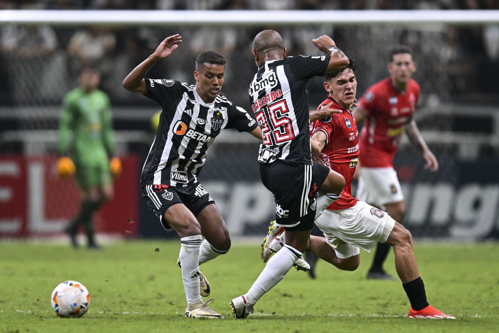 Atletico Mineiro v Caracas - Copa CONMEBOL Libertadores 2024