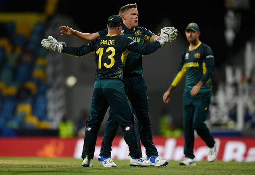 Australia celebrate a wicket. (Image Credits: Twitter)