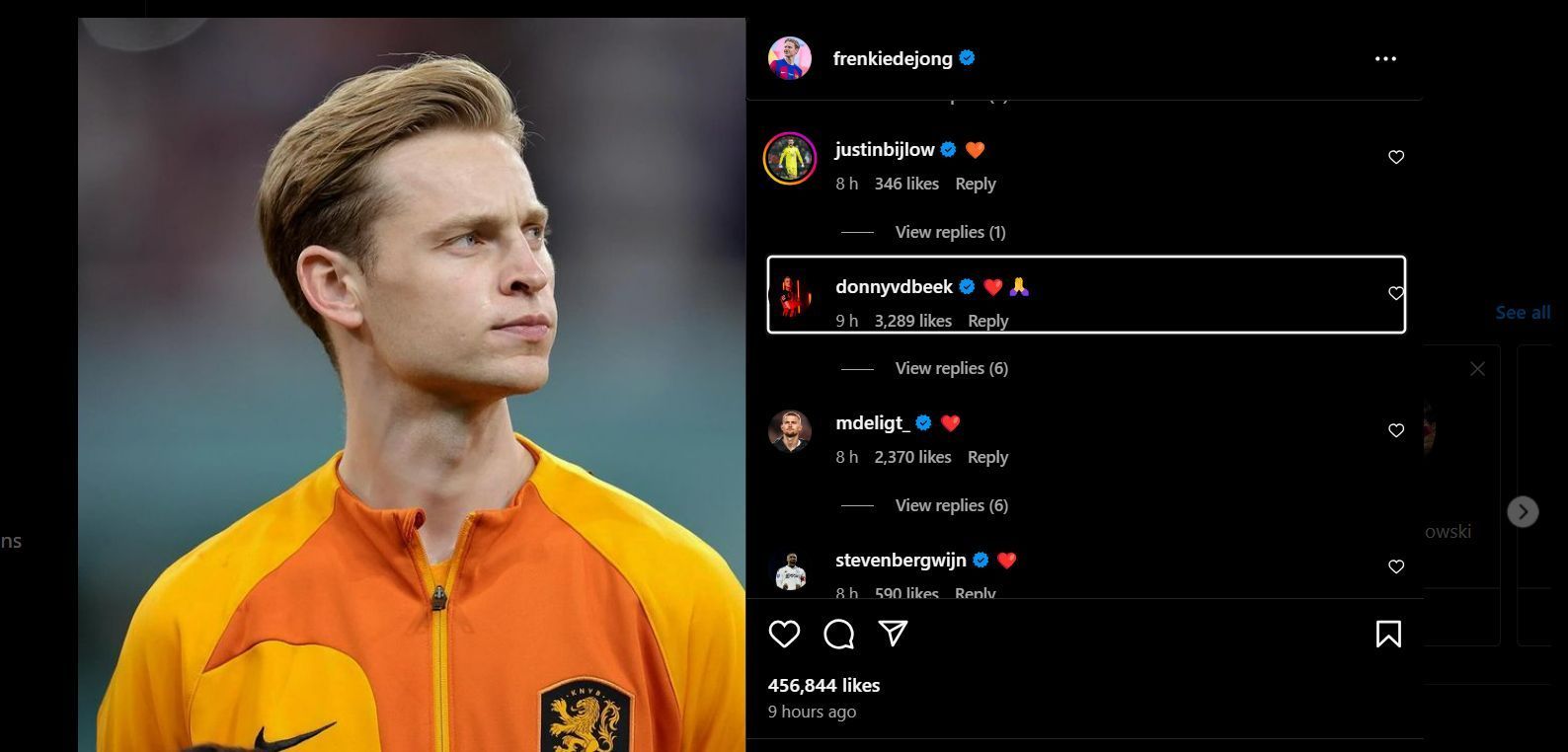 Van de Beek comments on De Jong&#039;s Instagram post.