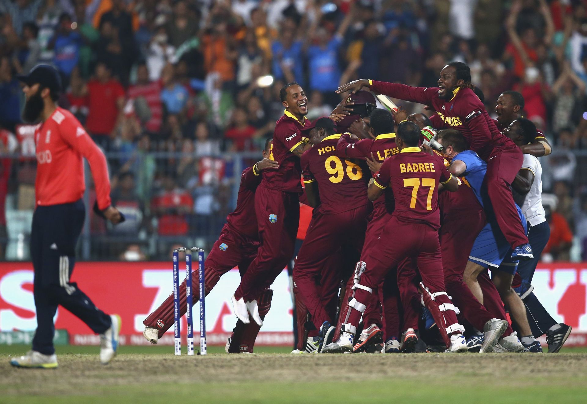 West Indies celebrate after winning the 2016 T20 World Cup.