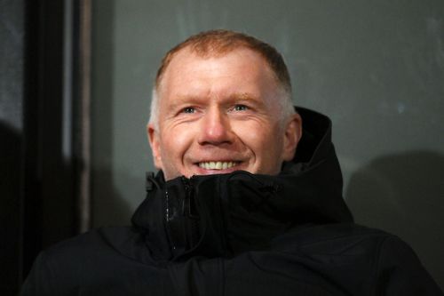 Paul Scholes was happy to see Erik ten Hag stay.