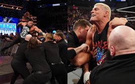 अनडिस्प्यूटेड WWE चैंपियनशिप के लिए 'I Quit' मैच का ऐलान होने के बाद फैंस की खुशी का नहीं रहा ठिकाना, प्रतिक्रियाओं की आई बाढ़