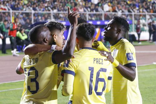 Bolivia v Ecuador - FIFA World Cup 2026 Qualifier Mexico v United States: Final - Concacaf Nations League