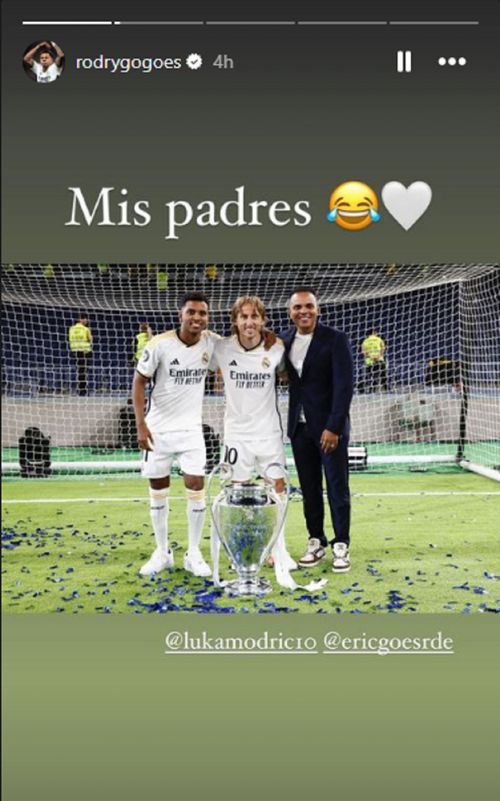 Rodrygo Goes shares a picture on Instagram