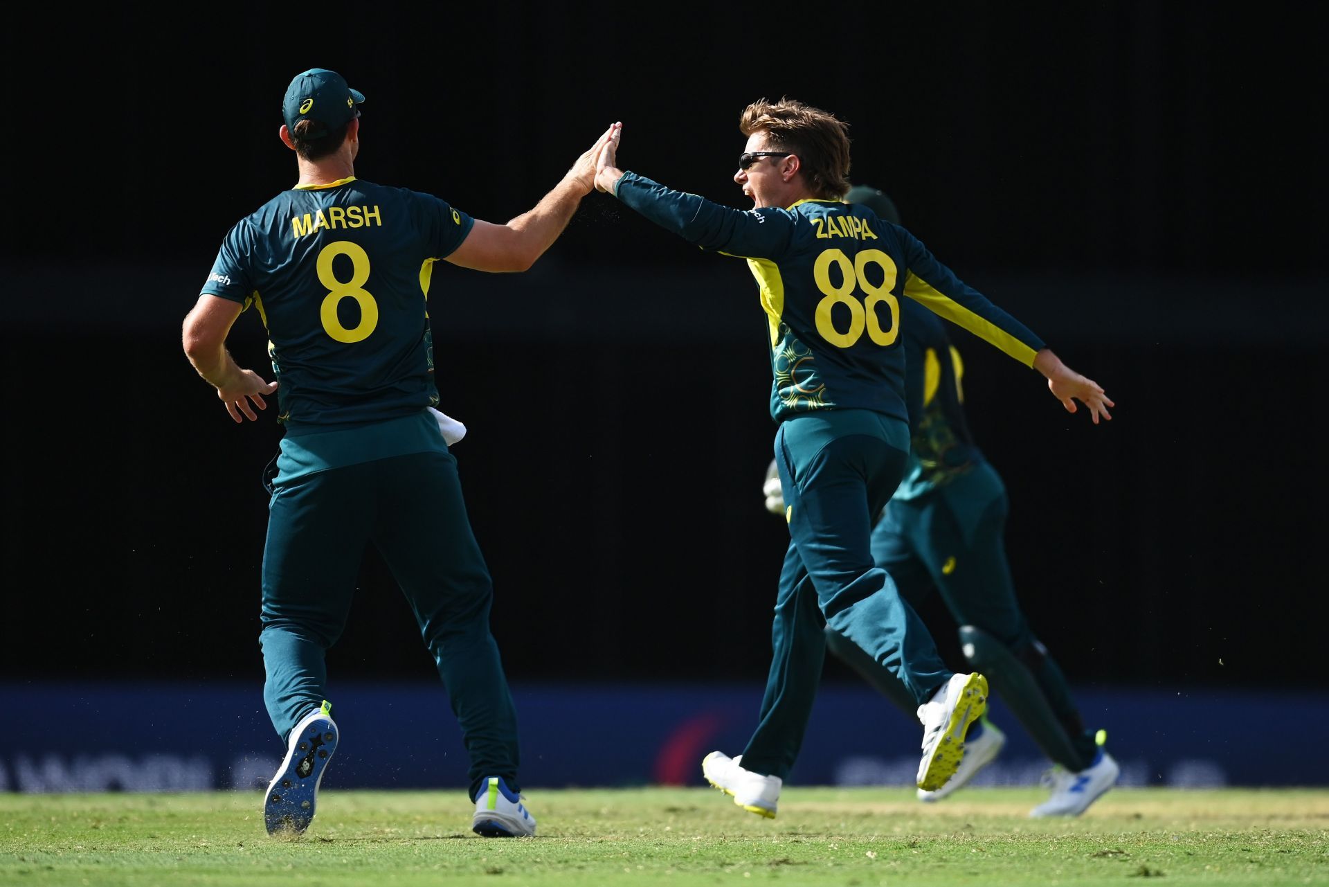 Mitchell Marsh and Adam Zampa dropped one catch each. (Credits: Getty)