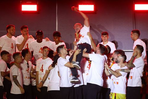 Spain celebrate their Euro 2024 triumph