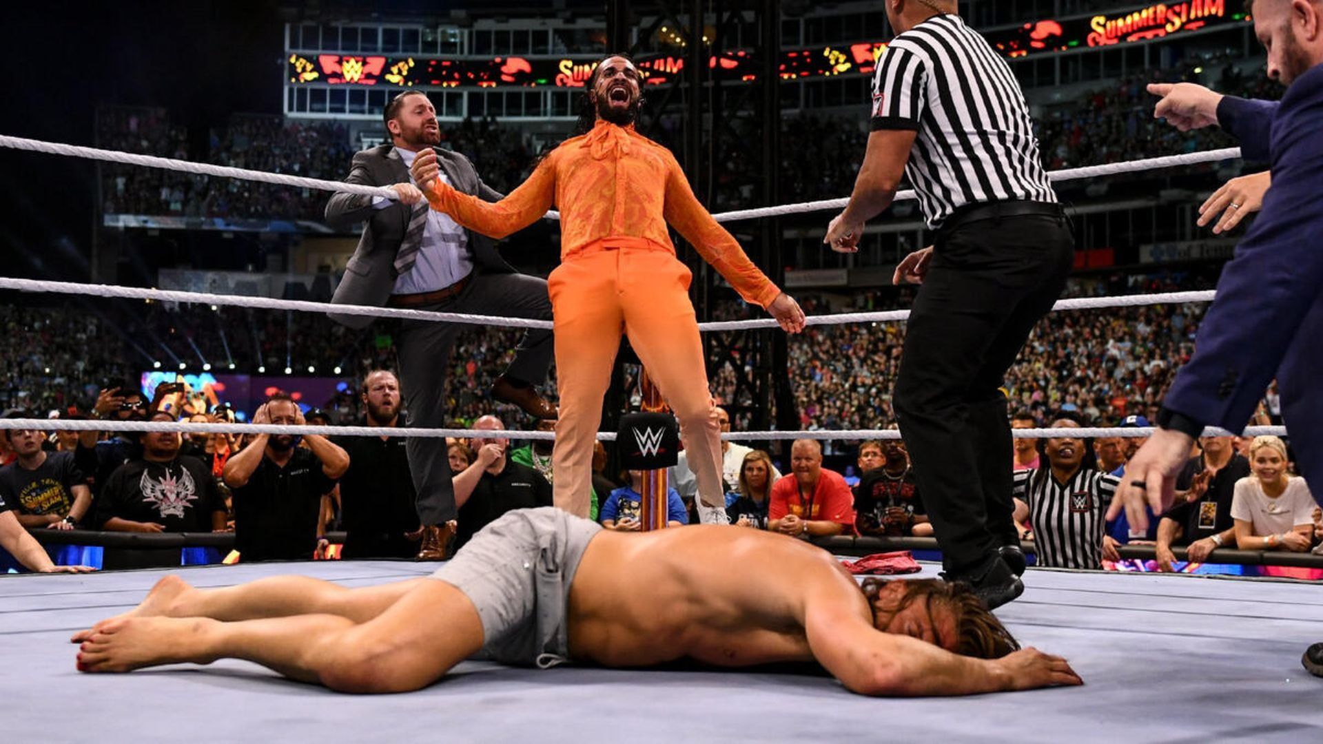 Seth Rollins and Matt Riddle in a heated brawl at the 2022 SummerSlam PLE! [Image Credit: WWE.com]