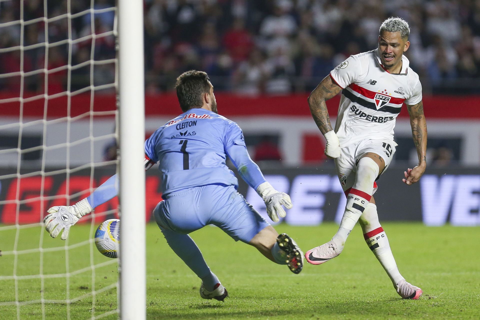 Sao Paulo v Red Bull Bragantino - Brasileirao 2024