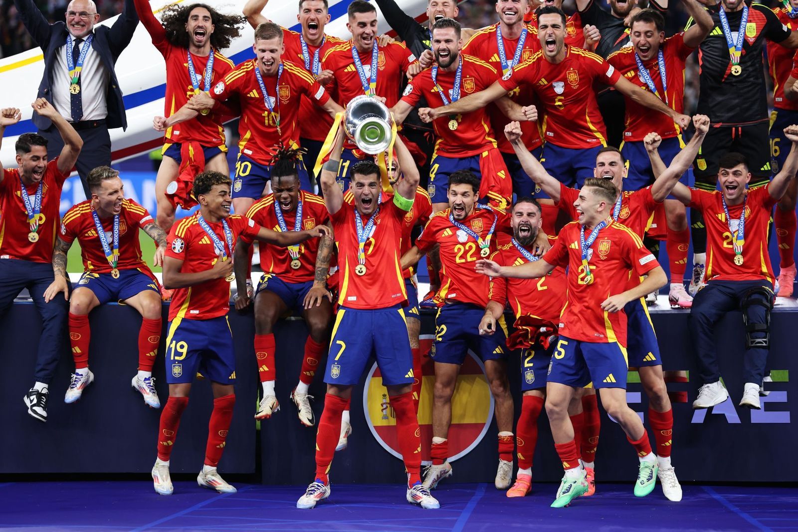 "Give Carvajal the Ballon d'Or", "It's never coming home" Social media explodes as Spain