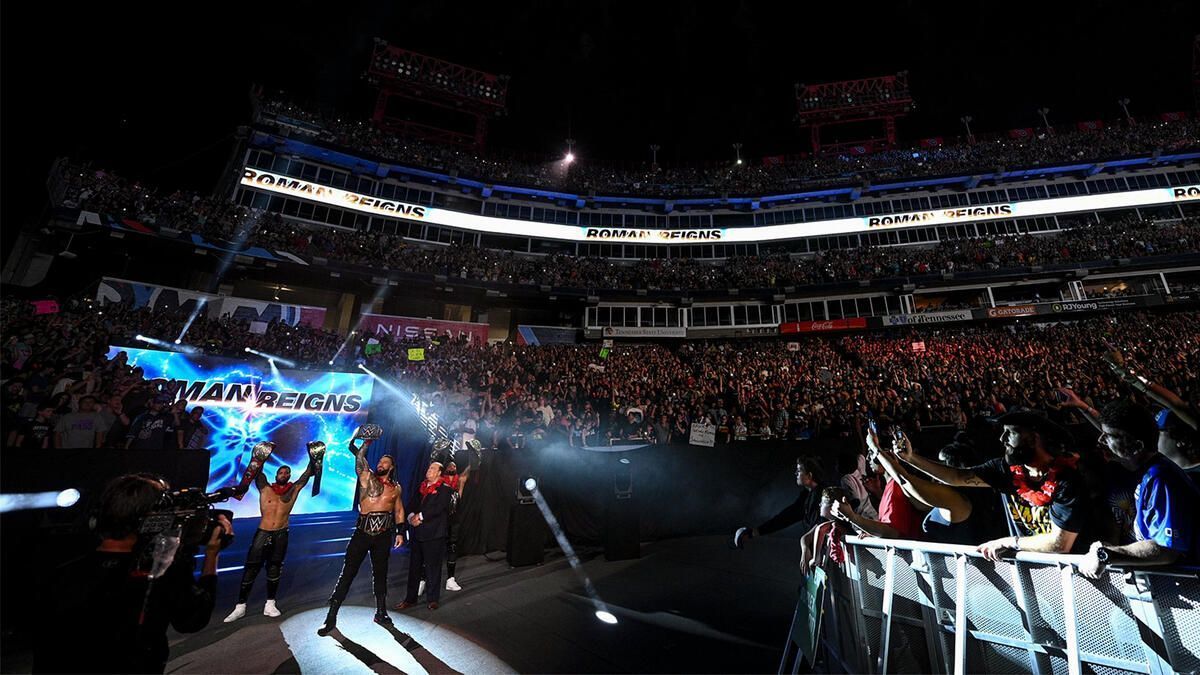 WWE सुपरस्टार कर सकता है रोमन रेंस की मदद (Photo: WWE.com)