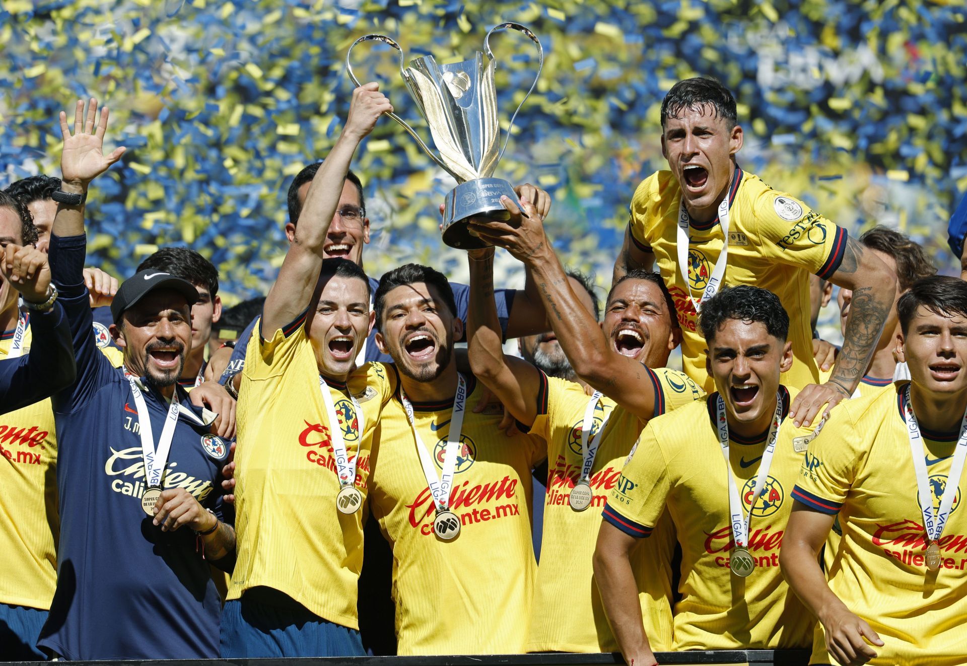 Club America v Tigres - Campeon de Campeones Trophy