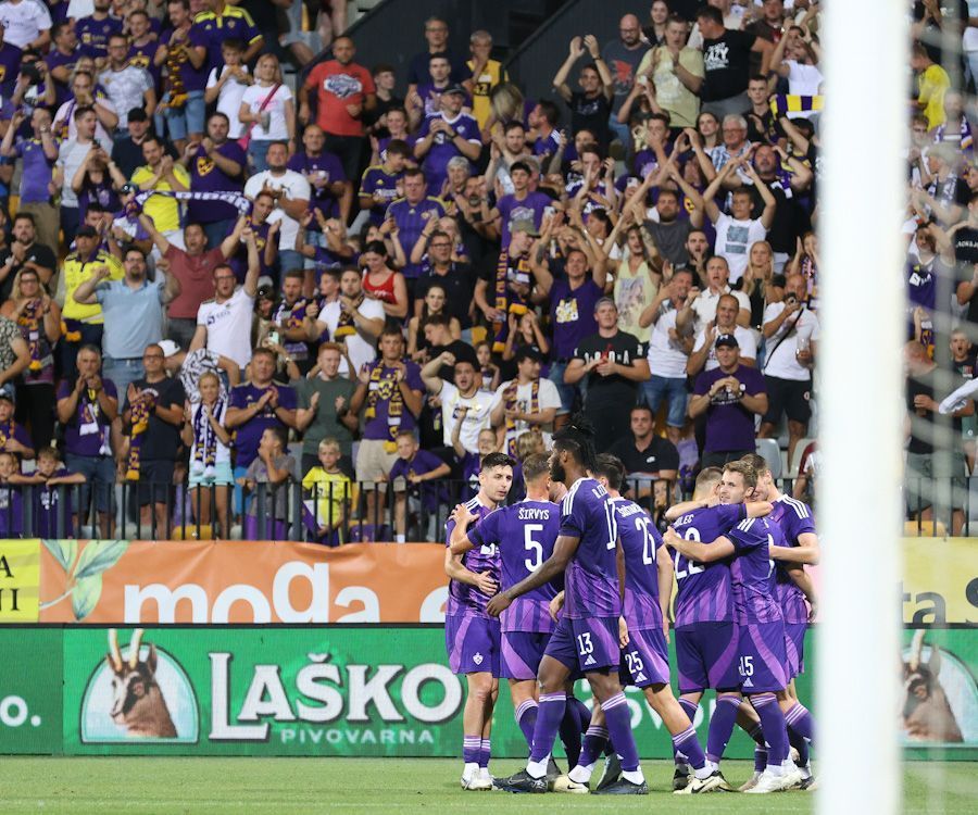 Maribor have one foot in the third qualifying round (PC: NK Maribor