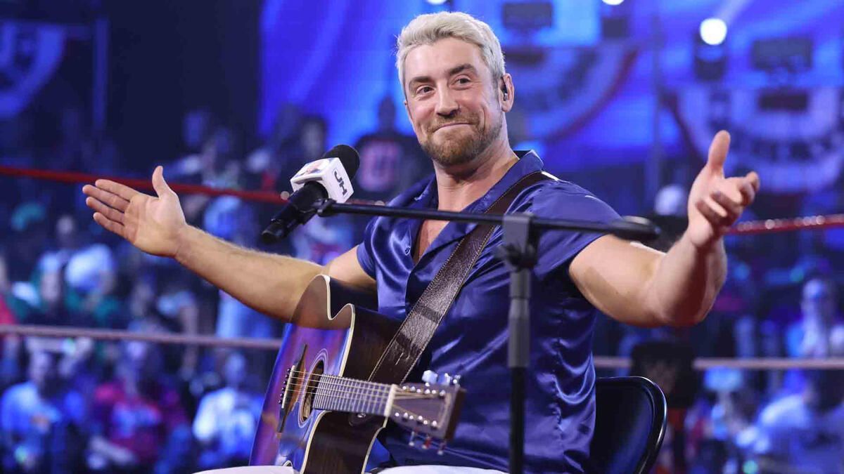 Joe Hendry performed a live concert on Night One of NXT The Great American Bash. [Image credits: wwe.com]