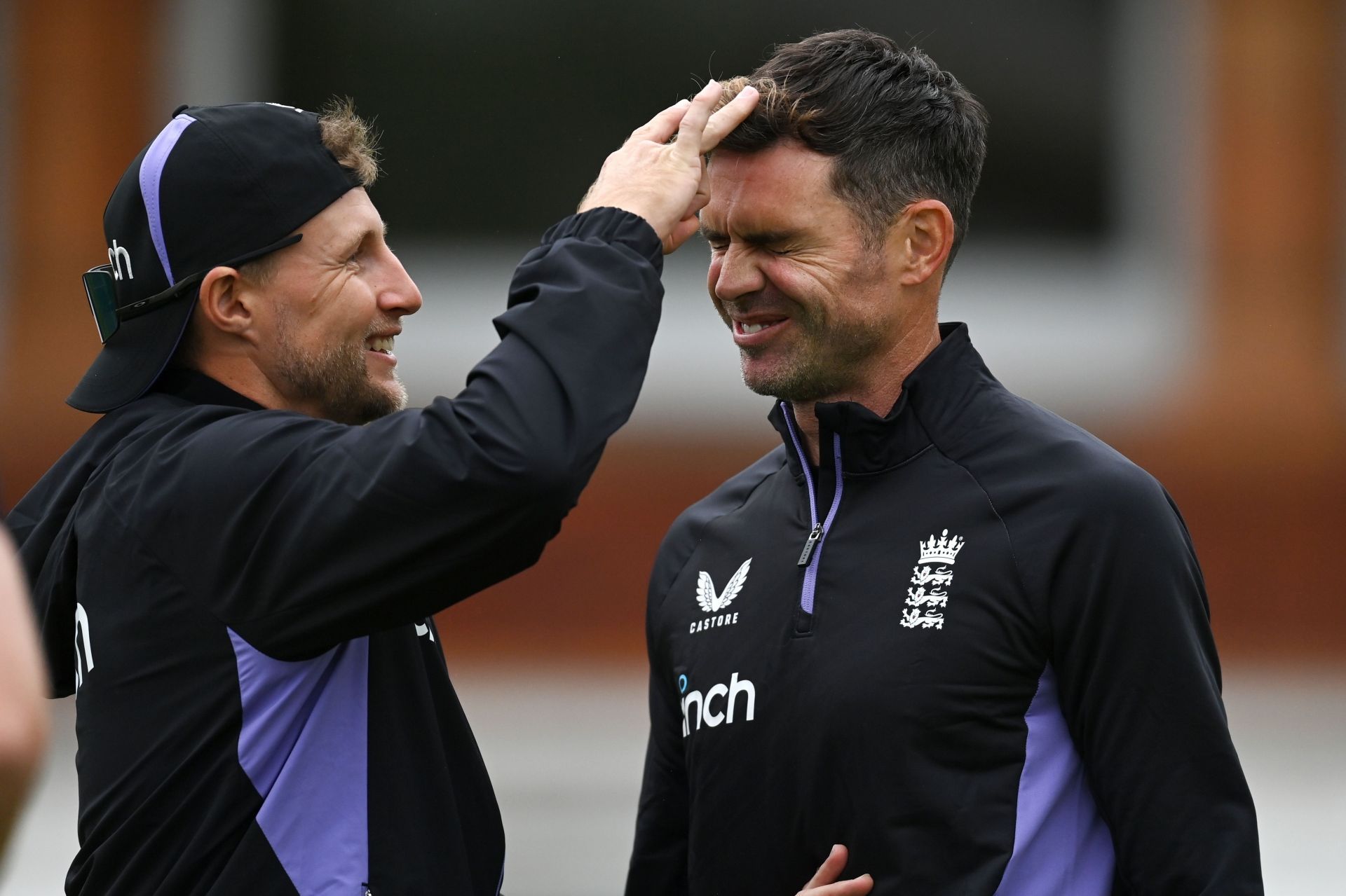 Joe Root and James Anderson. (Credits: Getty)