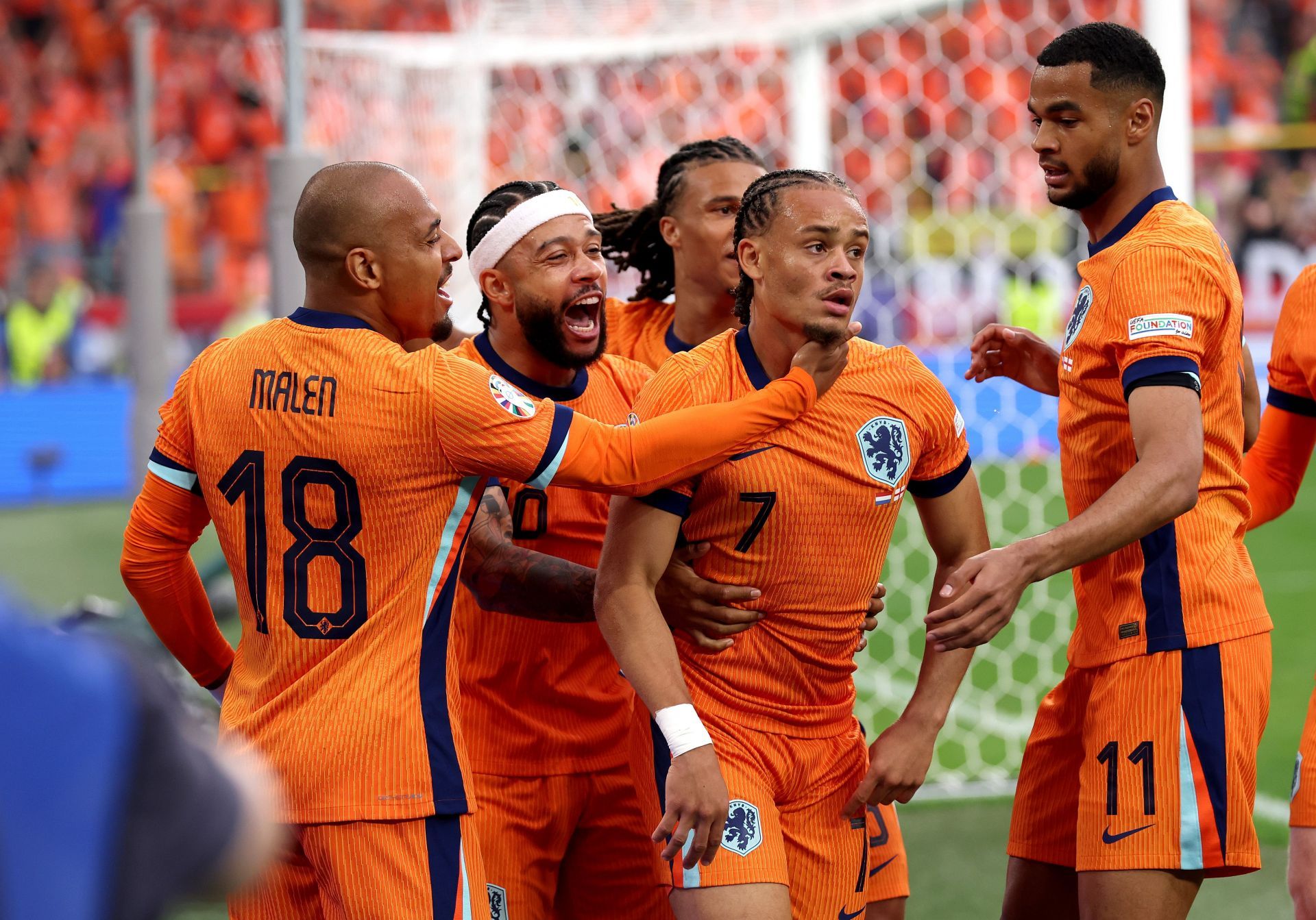 Netherlands star Xavi Simons (second right) at Euro 2024