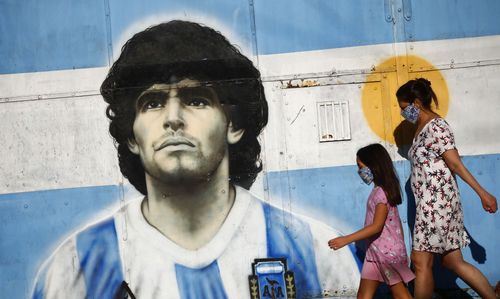 Diego Maradona mural (Photo by Marcos Brindicci/Getty Images)