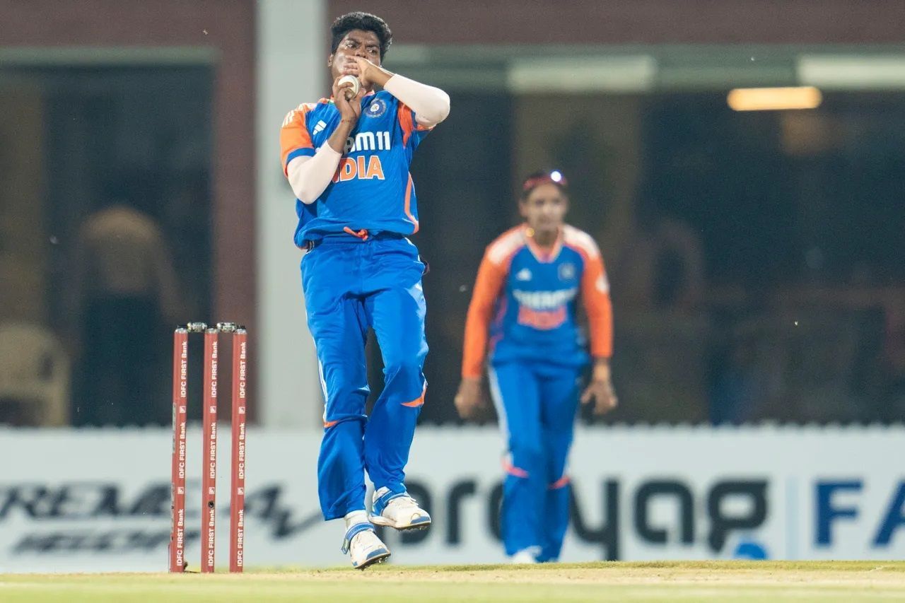 Pooja Vastrakar dismissed South African skipper Laura Wolvaardt in the second T20I. [P/C: BCCI]