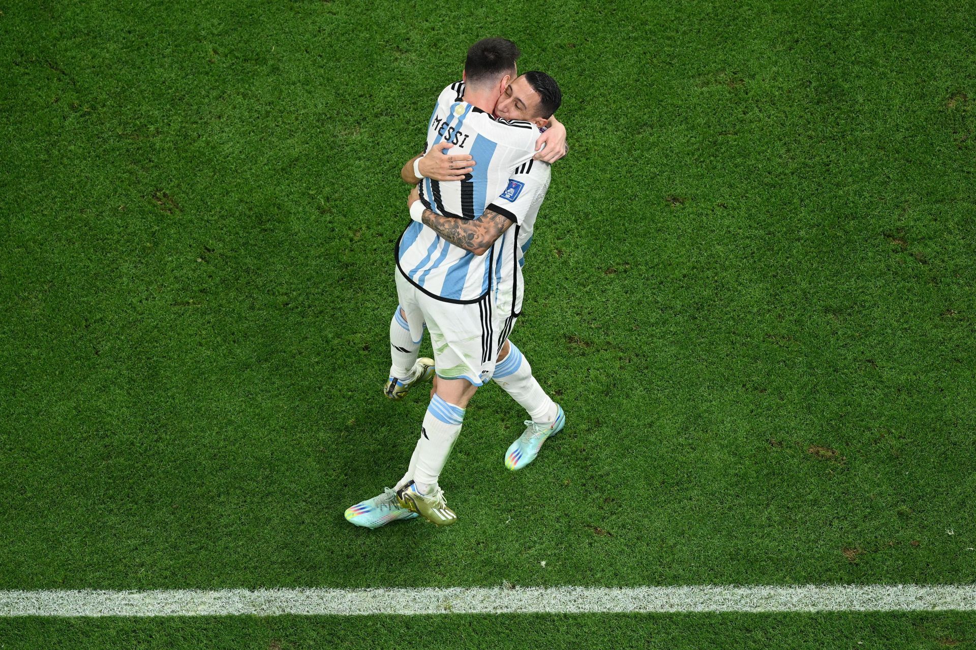 Angel Di Maria (left) and Lionel Messi