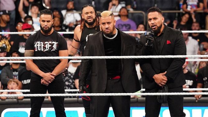 SummerSlam से एक हफ्ते पहले रियल लाइफ ब्लडलाइन मेंबर WWE के बाहर बना चैंपियन, इतिहास रचते हुए इस रेसलर की बादशाहत की खत्म