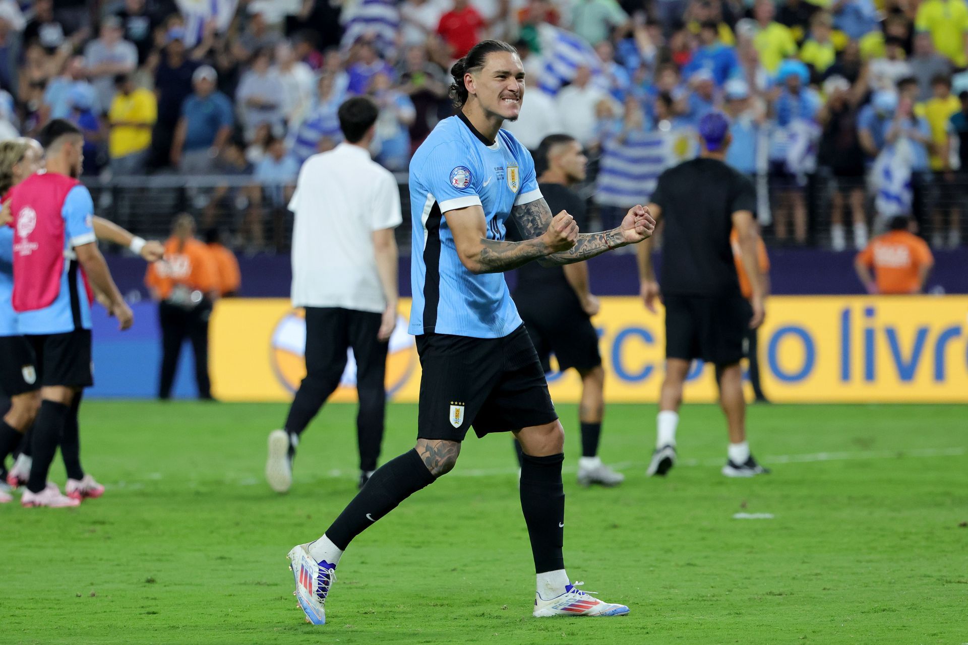 Watch Darwin Nunez storms into stands to fight Colombia fans after